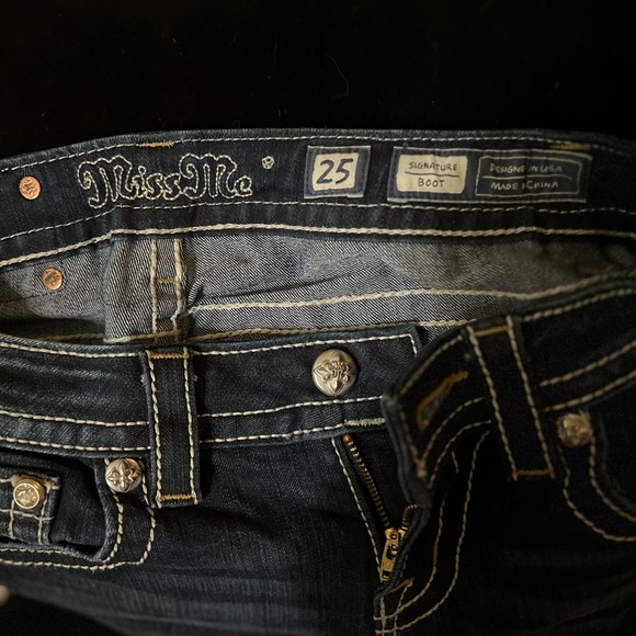 Bootcut Miss Me Jeans -Petite - Picture 5 of 5